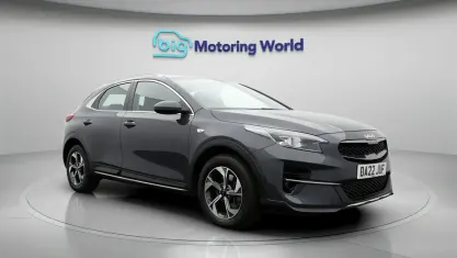 Used Kia XCeed 120 HP (88 kW) 2022 Grey SUV