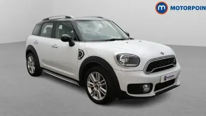 Used Mini Cooper S Exclusive 192 HP (141 kW) 2019 White Hatchback
