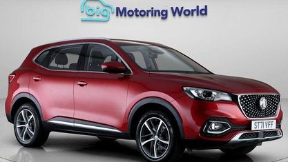 Używany MG HS Excite 162 KM (119 kW) 2022 Czerwony SUV