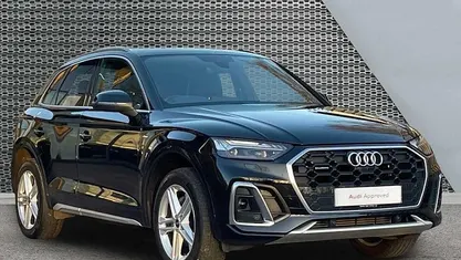 Black Used 2023 Audi Q5 S-Line SUV | £34,432 (Fair price)