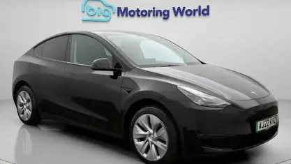 Used Tesla Model Y Long Range AWD 286 kW (389 HP) 2025 SUV