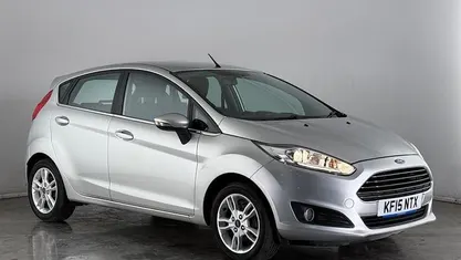 Used Ford Fiesta Zetec 82 HP (60 kW) 2017 Hatchback