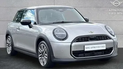 New Mini Cooper Classic 114 kW (156 HP) 2026 Silver Hatchback