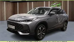 Used 2025 MG HS Trophy SUV | £18,111 (Fair price)