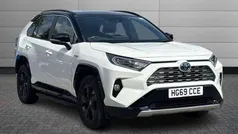 Used 2019 Toyota RAV4 Hybrid SUV | £23,901 (Fair price)
