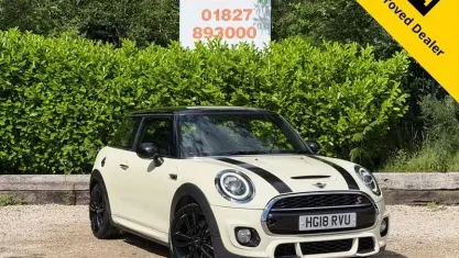 Used Mini Cooper S Hatch 192 HP (141 kW) 2018 White Hatchback