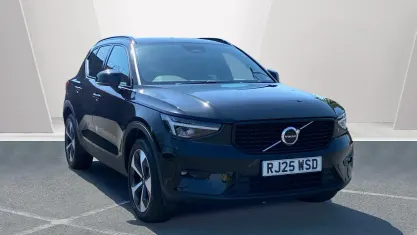 Used Volvo XC40 Plus 197 HP (144 kW) 2025 Black SUV