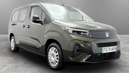 Used Vauxhall Combo Design Edition 100 kW (136 HP) 2026 MPV
