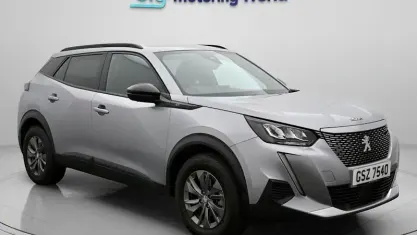 Used Peugeot e-2008 Active+ 100 kW (136 HP) 2023 Grey SUV