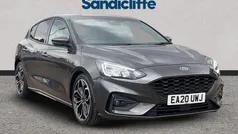 Magnetic (exclusive paint) Used 2020 Ford Focus ST-Line X Hatchback | £15,653 (Fair price)