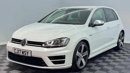 Used VW Golf VII R 310 HP (228 kW) 2016 Hatchback