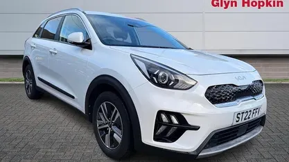 Used Kia Niro 141 HP (103 kW) 2022 White SUV