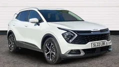 White Used 2022 Kia Sportage 3 SUV | £19,250 (Fair price)