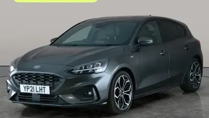 Usado Ford Focus ST-Line X 125 CV (91 kW) 2021 Gris Utilitario