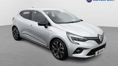 Silver Used 2022 Renault Clio V Techno Hatchback | £12,449 (Fair price)