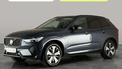 Used Volvo XC60 Plus 349 HP (256 kW) 2023 Blue SUV