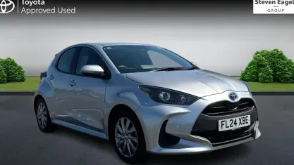 Used Toyota Yaris 116 HP (85 kW) 2024 Silver Hatchback