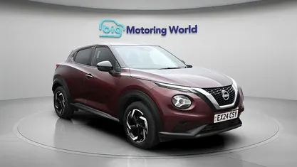 Used Nissan Juke N-Connecta 114 HP (83 kW) 2023 Red SUV
