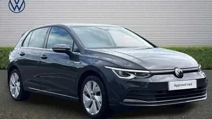 Used VW Golf VIII Style 131 HP (96 kW) 2024 Grey Hatchback