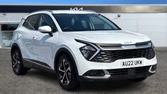 White Used 2022 Kia Sportage Launch Edition SUV | £21,295 (Fair price)
