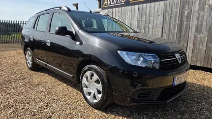 Used Dacia Logan MCV Ambiance 90 HP (66 kW) 2017 Black Estate