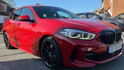 Używany BMW 118 M Sport 140 KM (102 kW) 2020 Czerwony Hatchback