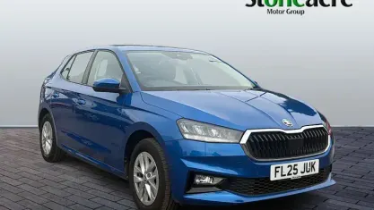 Used Skoda Fabia SE 80 HP (58 kW) 2027 Blue Hatchback
