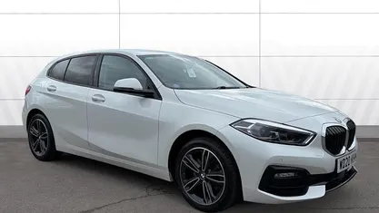 Used BMW 118 Sport Line 140 HP (102 kW) 2020 Hatchback