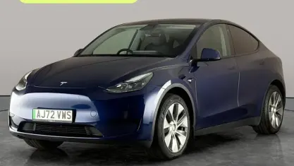 Used Tesla Model Y Standard Range 219 kW (299 HP) 2024 SUV