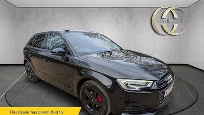 Begagnad Audi A3 Sportback Design 116 HK (85 kW) 2019 Svart Halvkombi