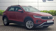 Red Used 2022 VW T-Roc Life SUV | £17,995 (Fair price)