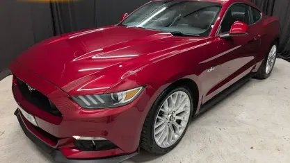 Used Ford Mustang GT Fastback 416 HP (305 kW) 2016 Red Coupe