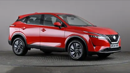 Used Nissan Qashqai Acenta Premium 158 HP (116 kW) 2023 Red SUV