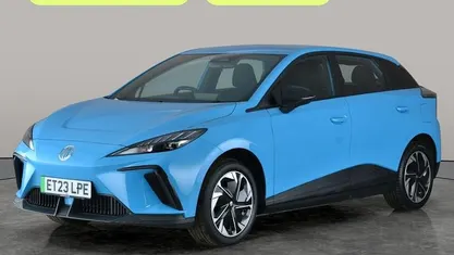 Used MG MG4 EV SE 125 kW (170 HP) 2023 Blue Hatchback
