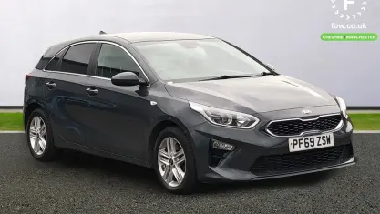 Używany Kia Ceed 120 KM (88 kW) 2020 Szary Hatchback