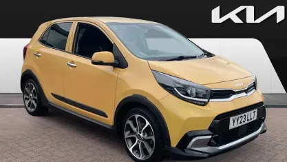 Used Kia Picanto X-Line 67 HP (49 kW) 2023 Yellow Hatchback
