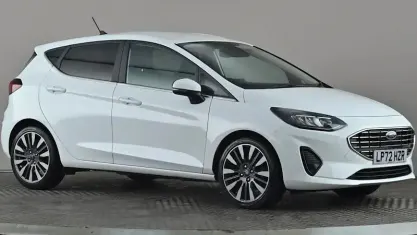 Käytetty Ford Fiesta Titanium X 125 HP (91 kW) 2021 Valkoinen Viistoperä