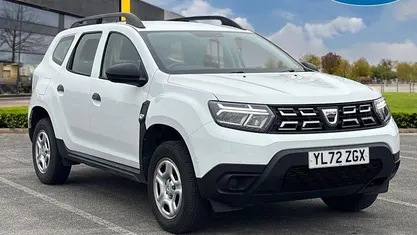 Used Dacia Duster Essentiel 118 HP (86 kW) 2022 Black SUV