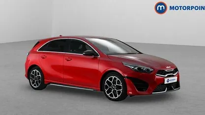 Usado Kia Ceed GT-Line 140 HP (102 kW) 2024 Citadino