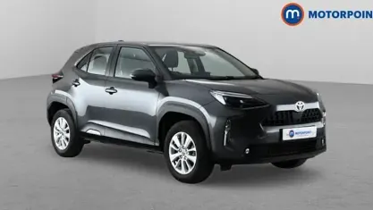 Used Toyota Yaris Cross 116 HP (85 kW) 2024 Grey SUV