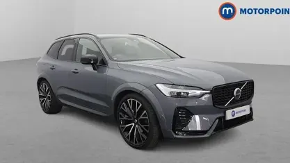 Usado Volvo XC60 R-Design Pro 250 HP (183 kW) 2021 SUV