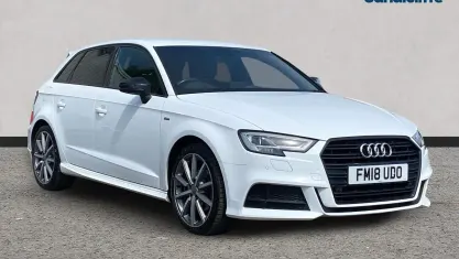 Używany Audi A3 Black Edition 150 KM (110 kW) 2018 Biały Sedan/Limuzyna