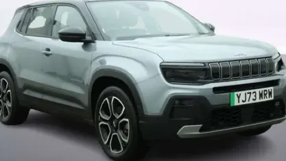 Used Jeep Avenger 114 kW (156 HP) 2023 Black/grey SUV