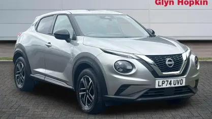Used Nissan Juke N-Connecta 114 HP (83 kW) 2025 Silver SUV