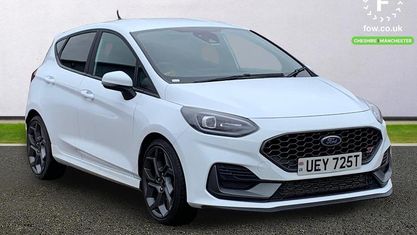 Używany Ford Fiesta ST 200 KM (147 kW) 2023 Biały Hatchback