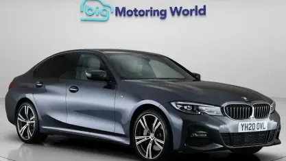 Używany BMW 330e M Sport 292 KM (214 kW) 2020 Szary Sedan/Limuzyna