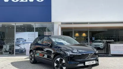 Used Volvo EX30 Core 200 kW (272 HP) 2025 SUV