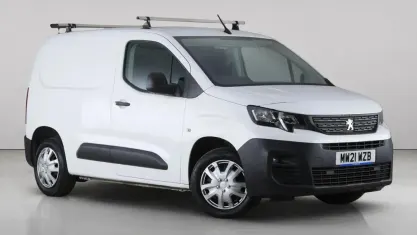 Used Peugeot Partner 131 HP (96 kW) 2021 White MPV