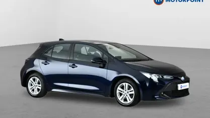 Used Toyota Corolla 122 HP (89 kW) 2022 Blue Hatchback