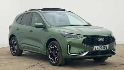 Begagnad Ford Kuga ST-Line X 242 HK (177 kW) 2026 SUV
